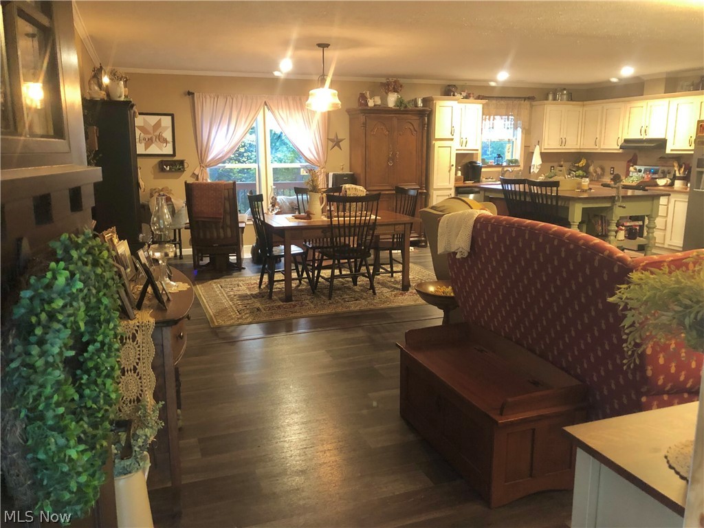 7145 Gopher Road Dellroy OH 44620