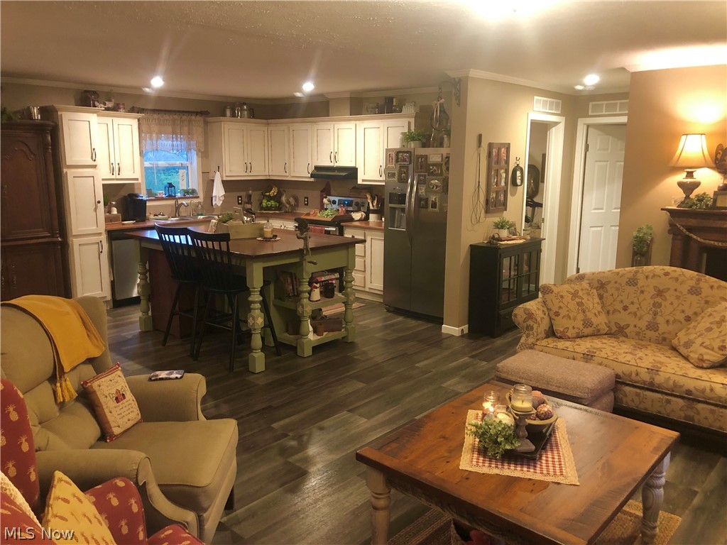 7145 Gopher Road Dellroy OH 44620