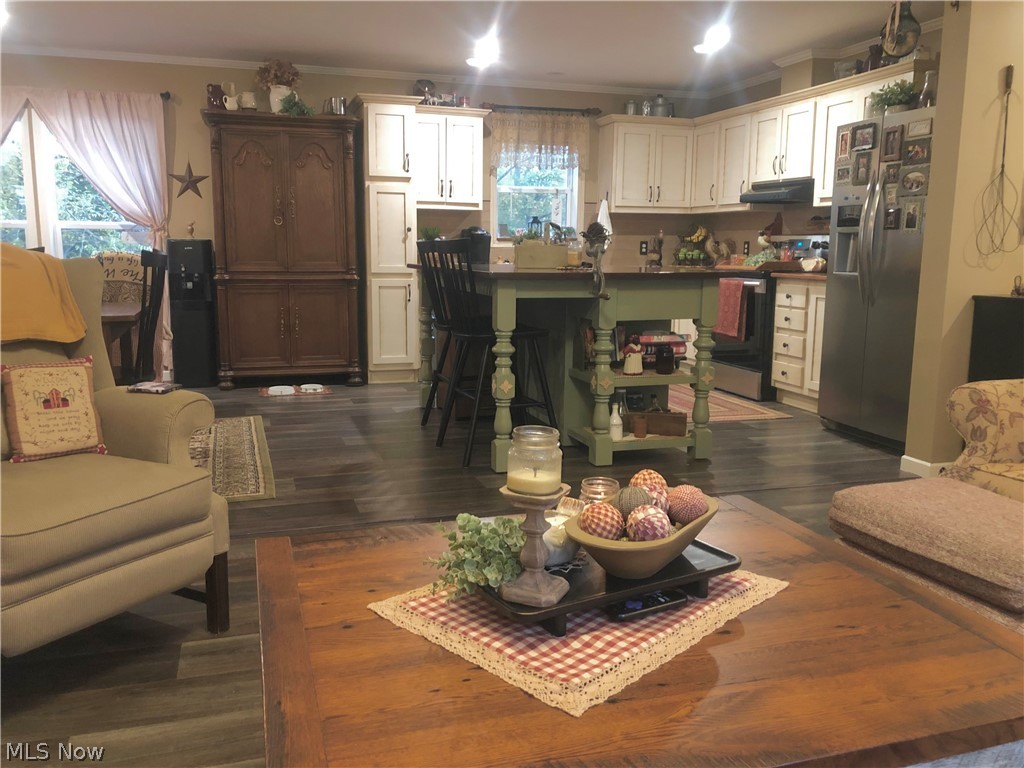 7145 Gopher Road Dellroy OH 44620