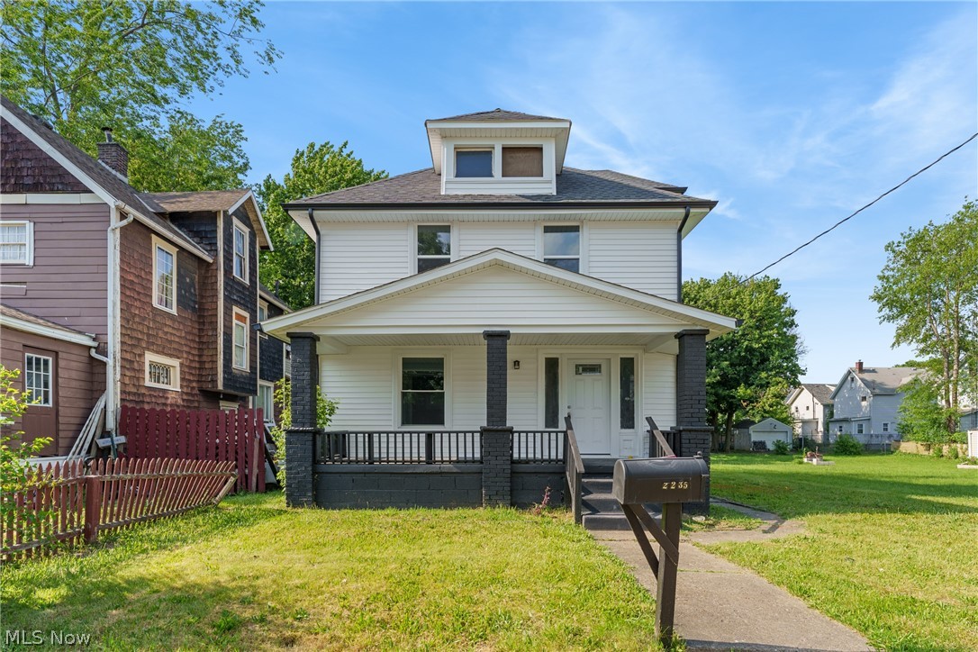 2235 Winfield Way NE Canton OH 44705