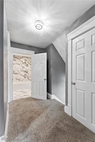 2235 Winfield Way NE Canton OH 44705
