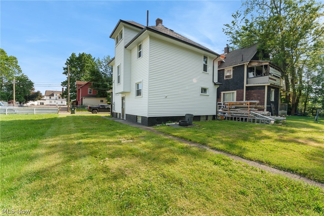 2235 Winfield Way NE Canton OH 44705