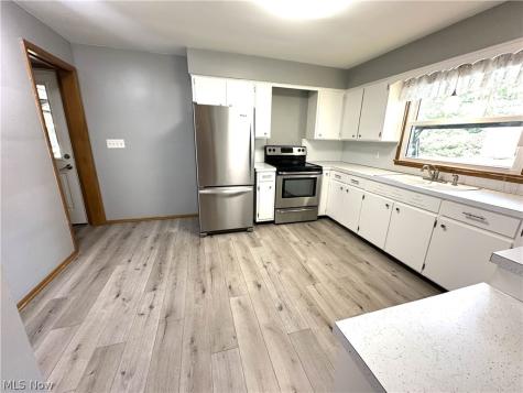 750 Bittersweet Drive NE Massillon OH 44646