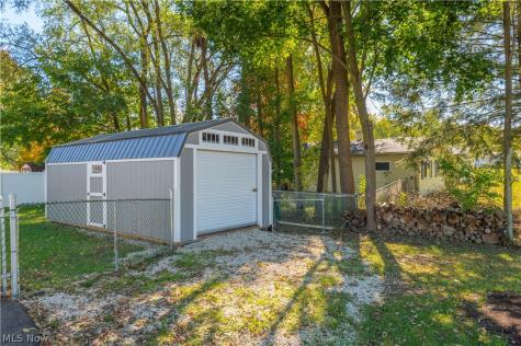 1487 Yale Drive Brunswick OH 44212