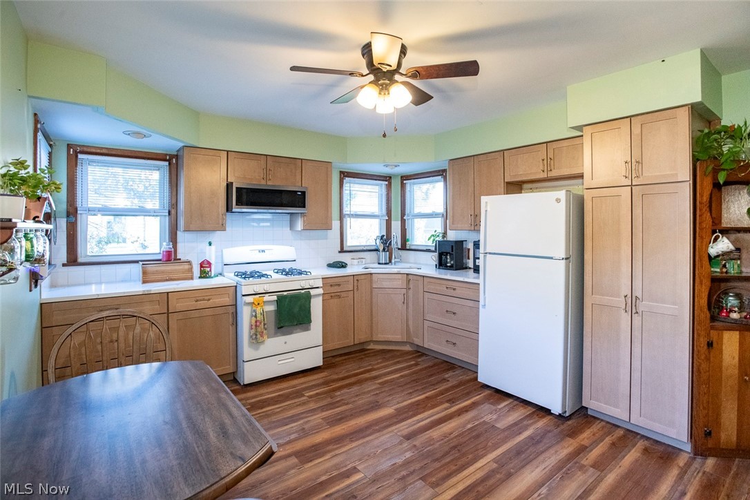 3102 E River Road Sheffield Village OH 44054