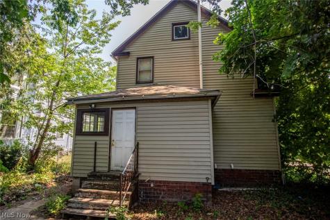 1290 E 188th Street Cleveland OH 44110