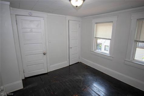 1290 E 188th Street Cleveland OH 44110