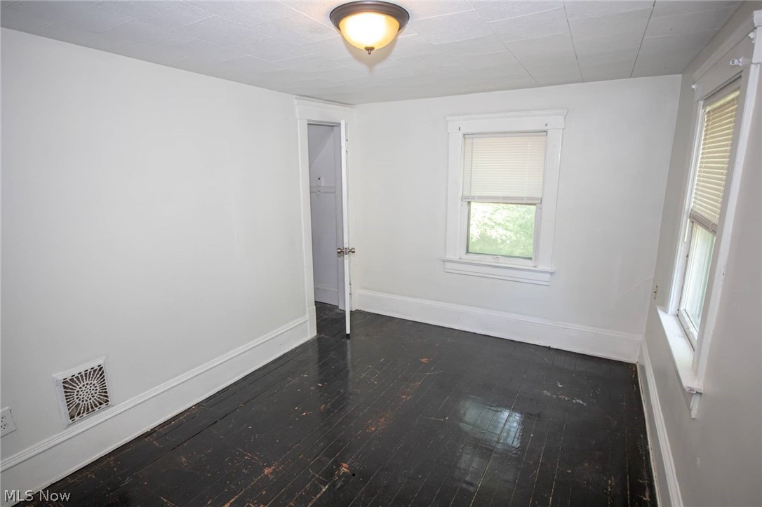 1290 E 188th Street Cleveland OH 44110