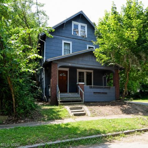 30 W Dalton Street Akron OH 44310