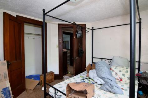 30 W Dalton Street Akron OH 44310