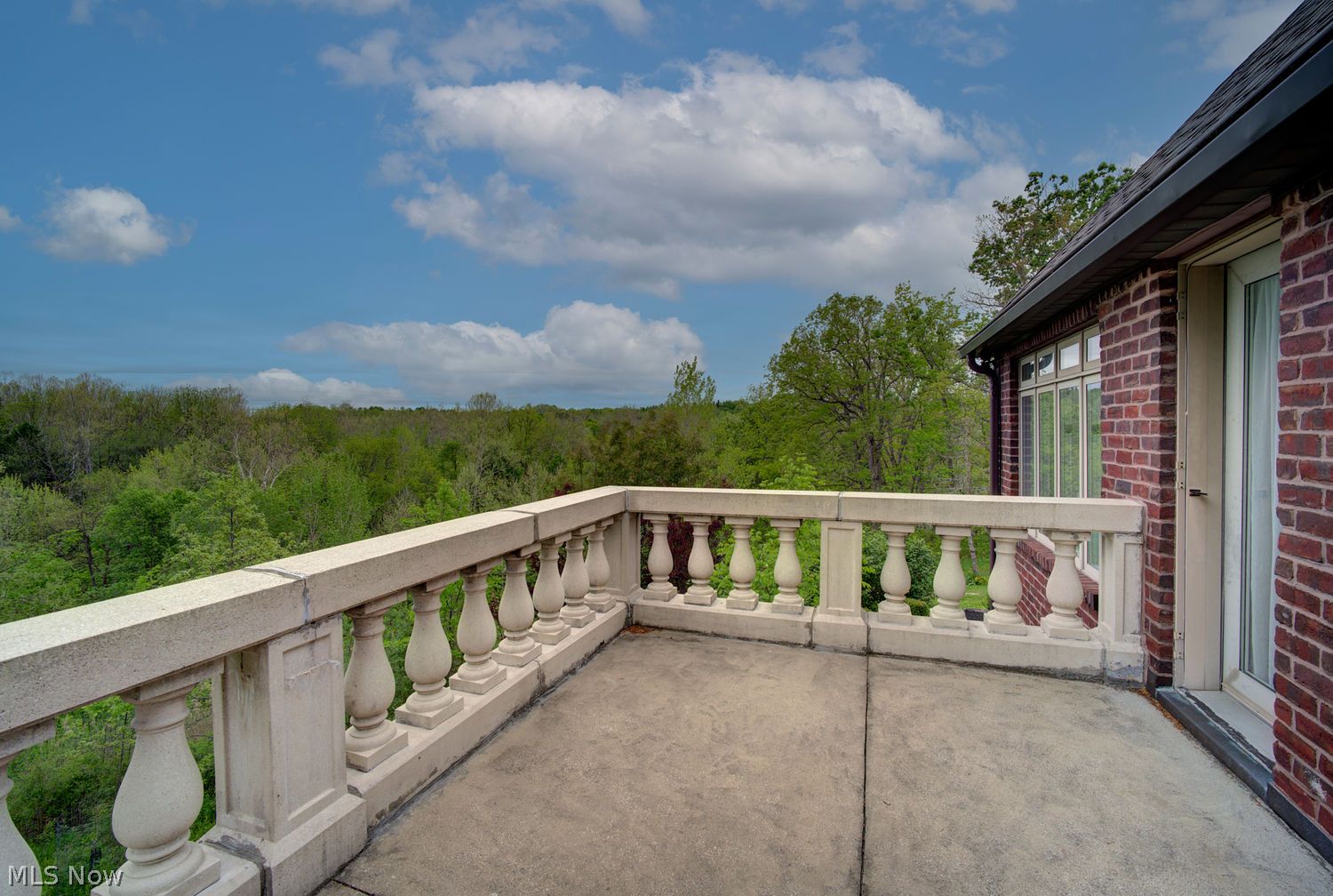 18764 Brewster Road Chagrin Falls OH 44023