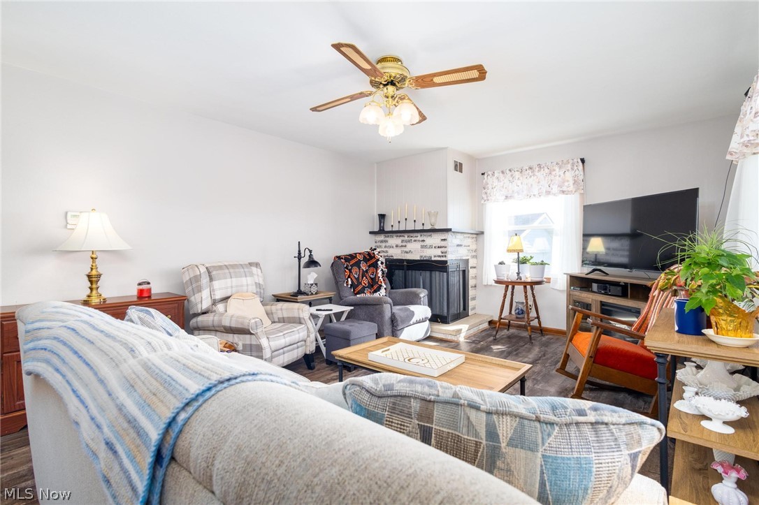 407 Diana Drive Hopedale OH 43976