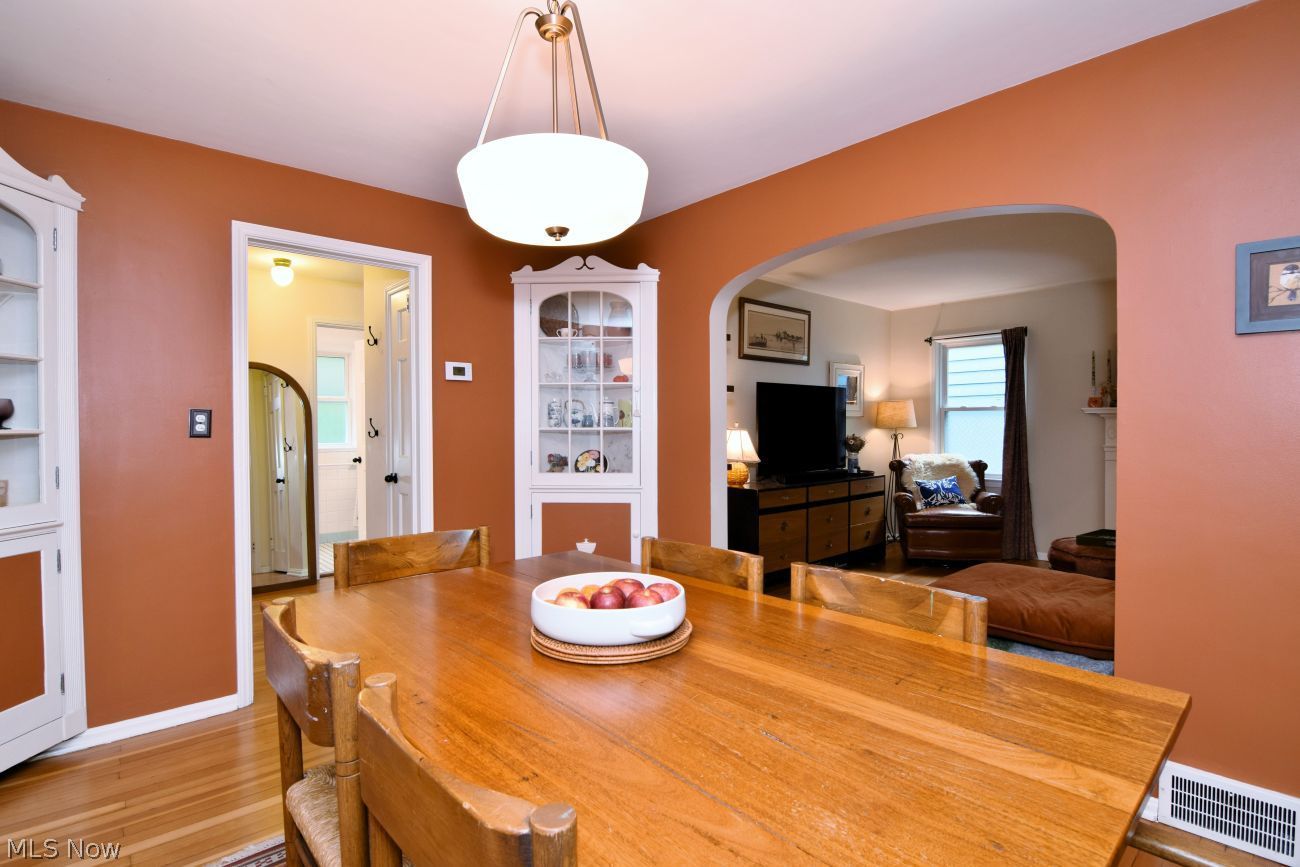 2658 Canterbury Road Cleveland Heights OH 44118