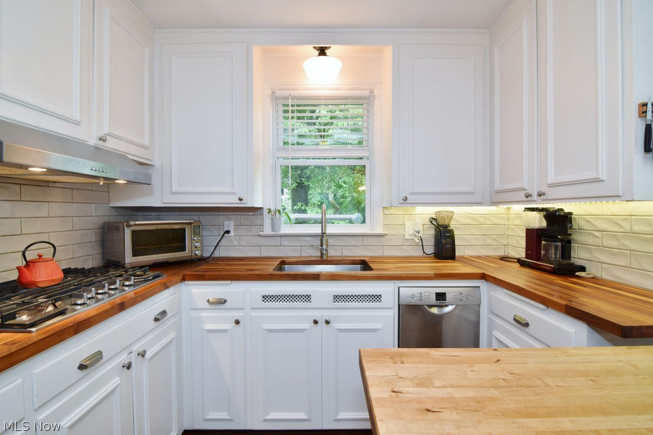 2658 Canterbury Road Cleveland Heights OH 44118