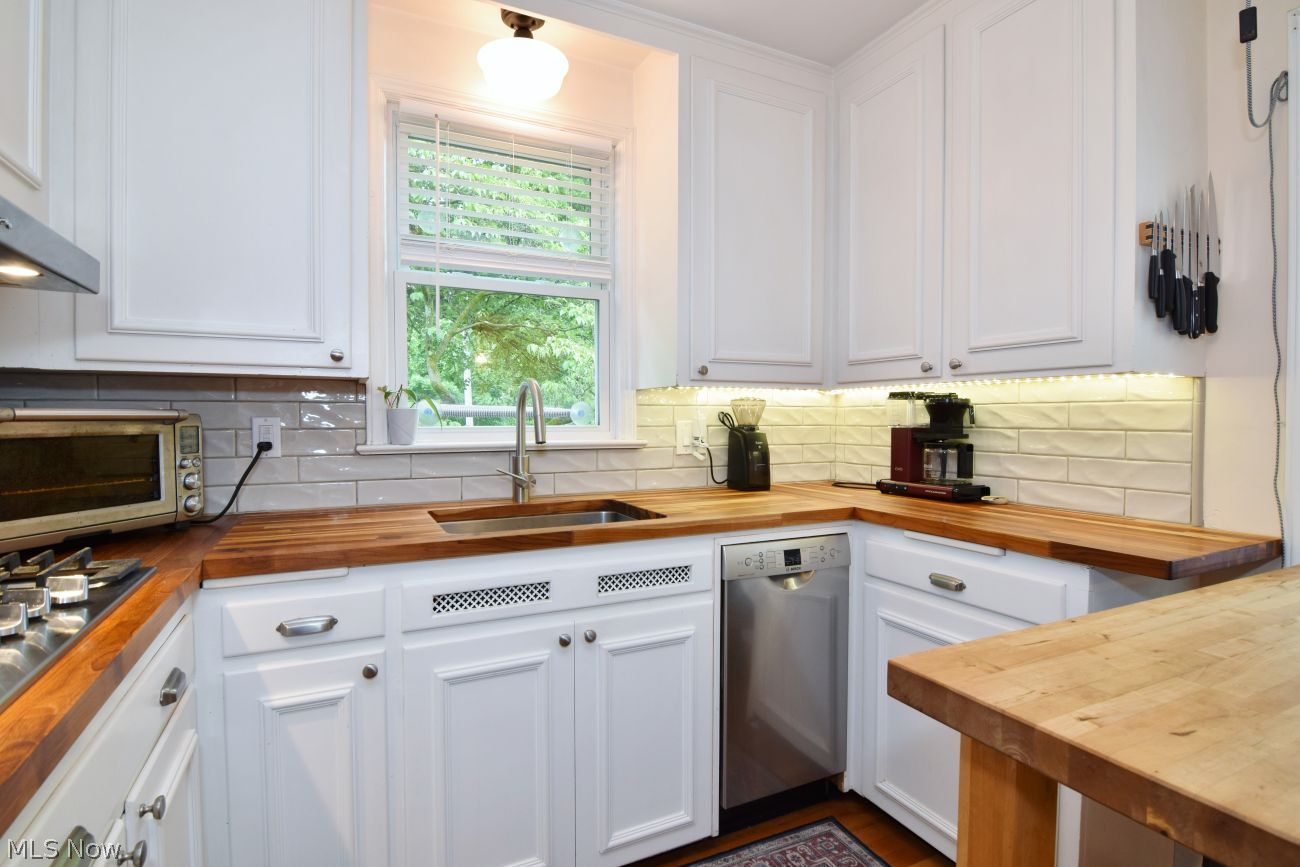 2658 Canterbury Road Cleveland Heights OH 44118
