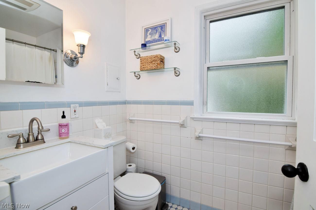 2658 Canterbury Road Cleveland Heights OH 44118