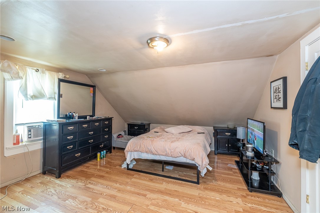 3521 W 49th Street Cleveland OH 44102