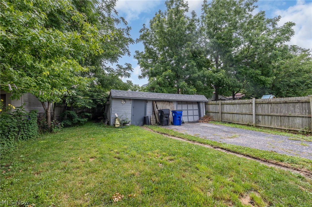 3521 W 49th Street Cleveland OH 44102