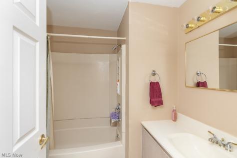3289 Twain Circle Brunswick OH 44212