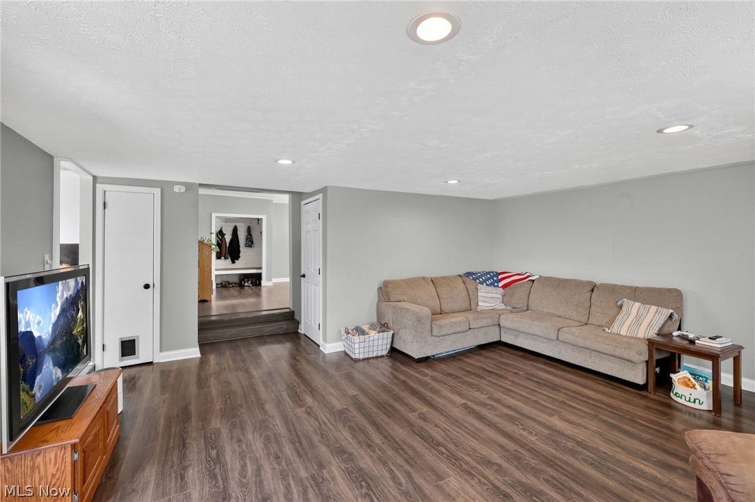 502 S Market Street Shreve OH 44676