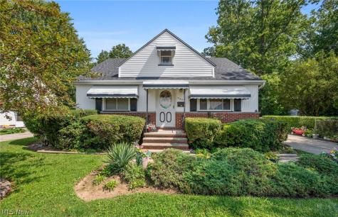 265 E 317th Street Willowick OH 44095