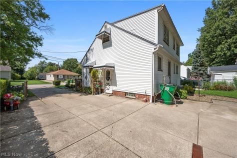 265 E 317th Street Willowick OH 44095