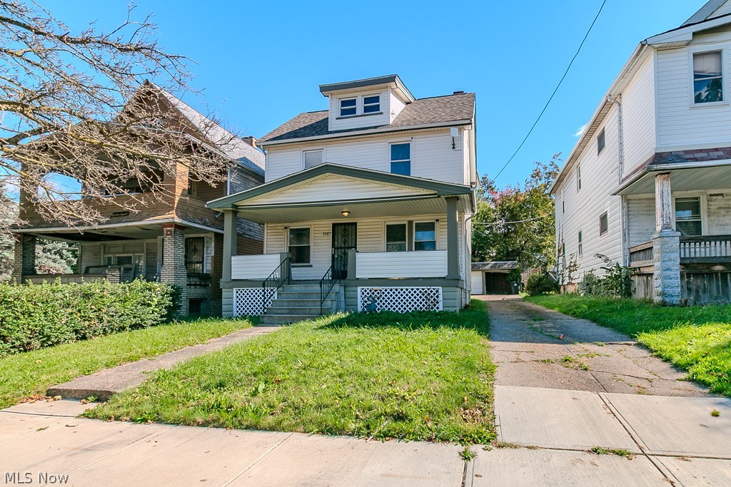 3387 E 102nd Street Cleveland OH 44104