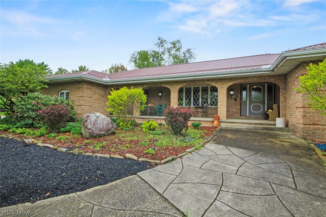8243 N Lima Road Poland OH 44514