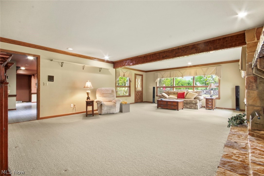 8243 N Lima Road Poland OH 44514