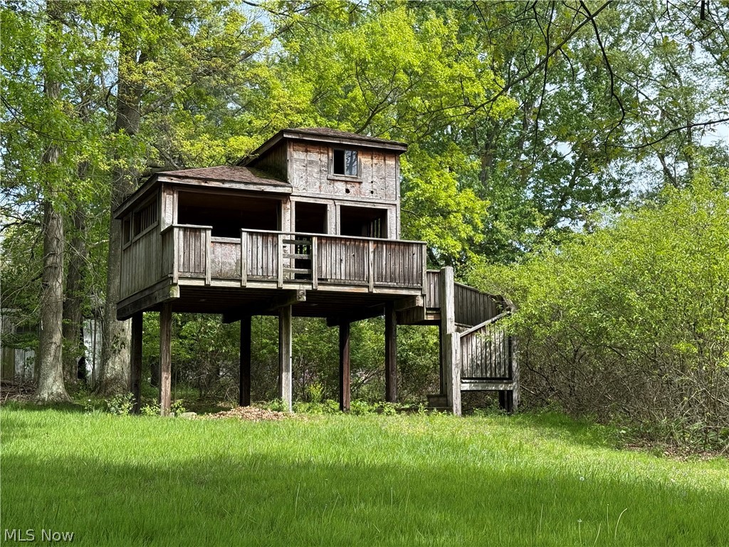 8243 N Lima Road Poland OH 44514