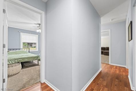 8420 Sunnydale Drive Brecksville OH 44141