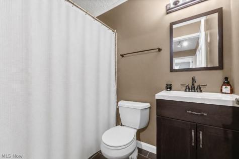 8420 Sunnydale Drive Brecksville OH 44141