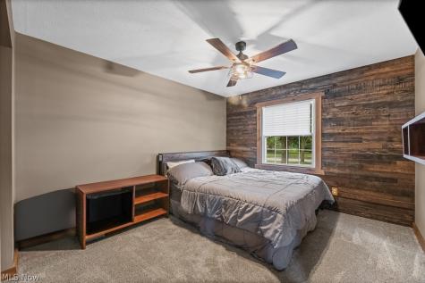 8420 Sunnydale Drive Brecksville OH 44141