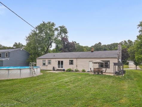 8420 Sunnydale Drive Brecksville OH 44141