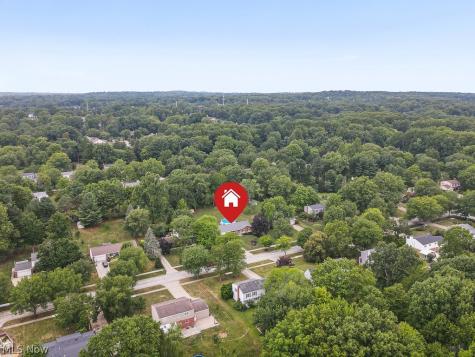8420 Sunnydale Drive Brecksville OH 44141