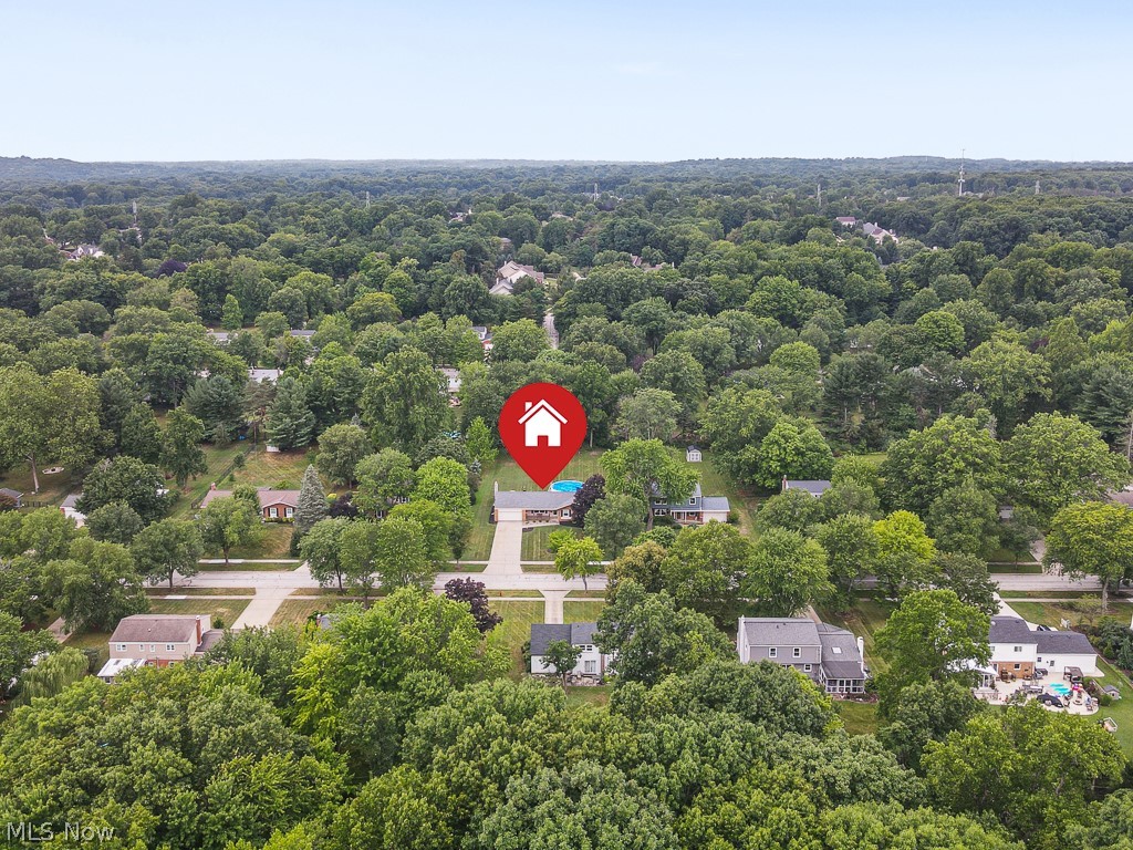 8420 Sunnydale Drive Brecksville OH 44141