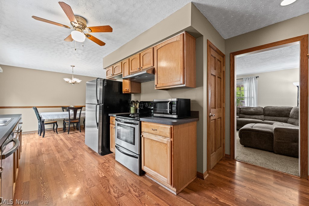 8420 Sunnydale Drive Brecksville OH 44141