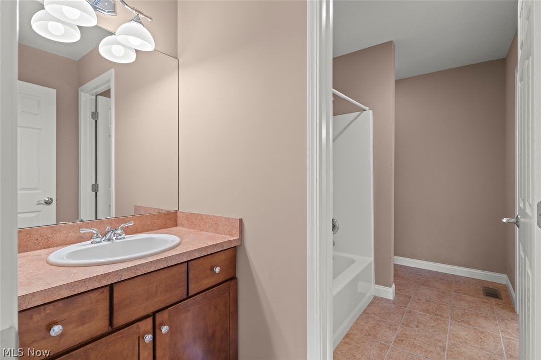 36965 Wexford Drive Solon OH 44139