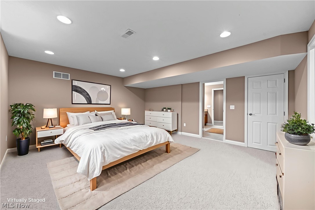 36965 Wexford Drive Solon OH 44139