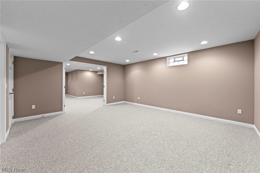 36965 Wexford Drive Solon OH 44139