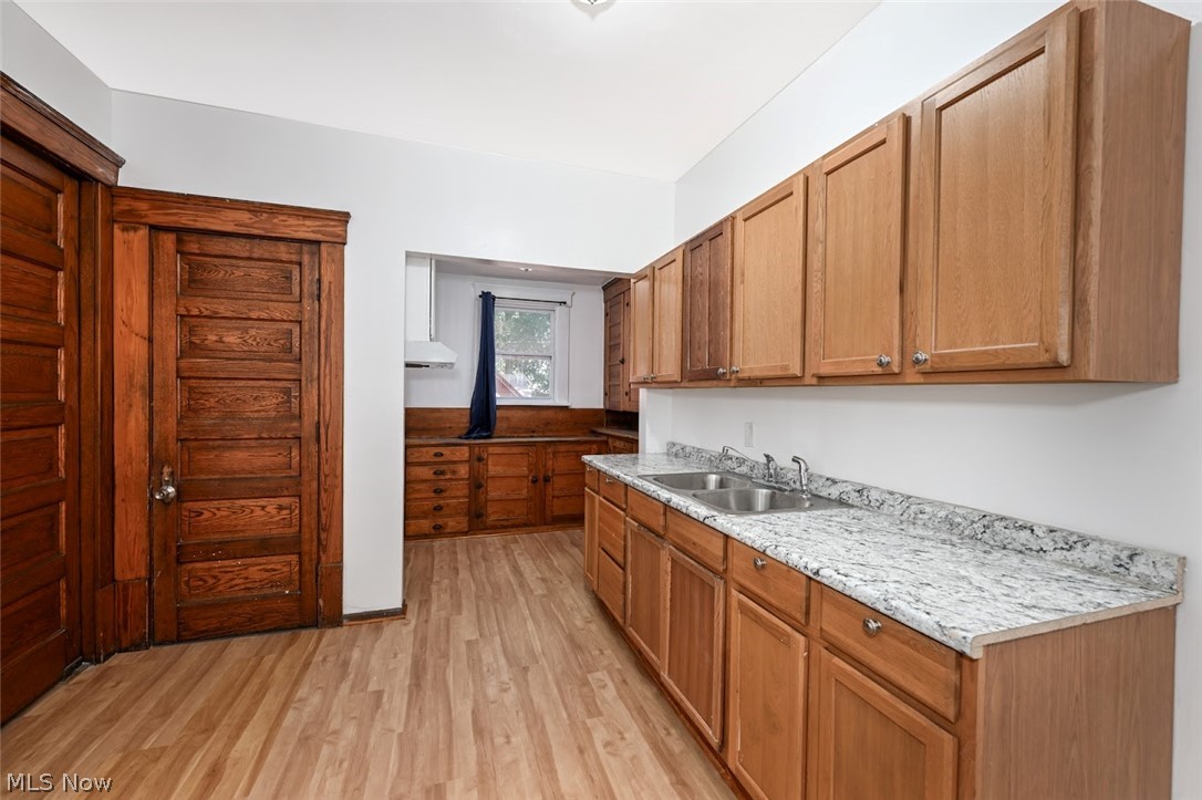537 E Buchtel Avenue Akron OH 44304