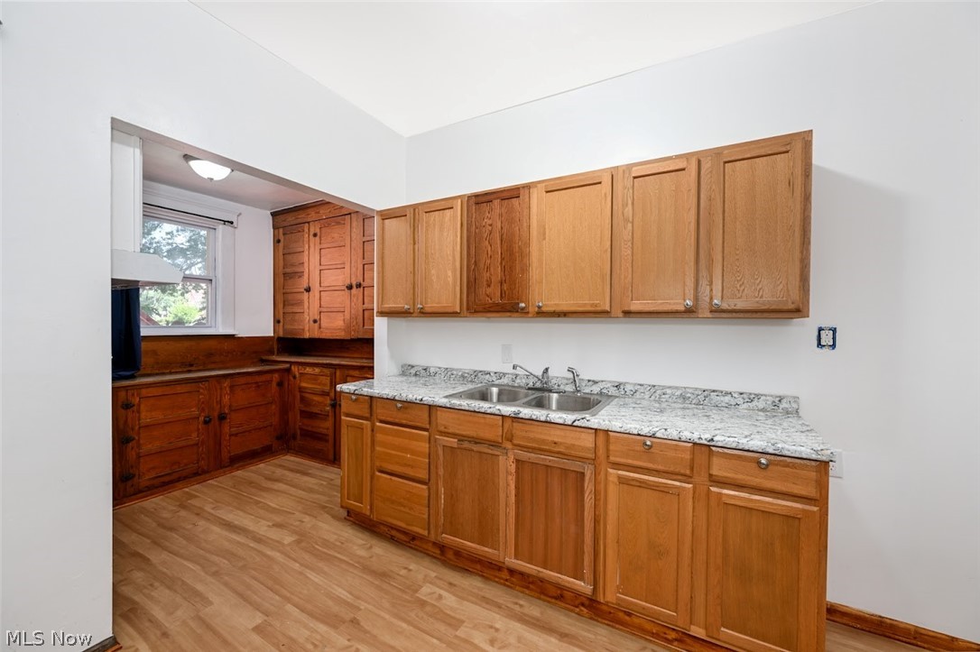 537 E Buchtel Avenue Akron OH 44304