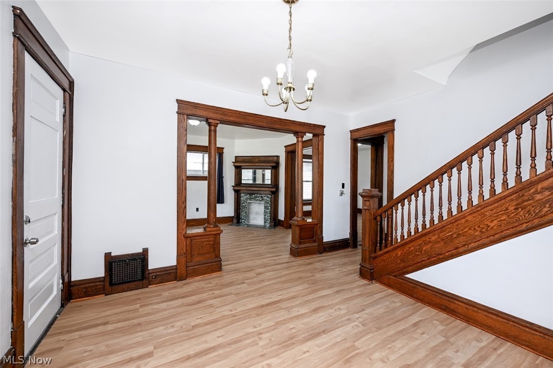 537 E Buchtel Avenue Akron OH 44304