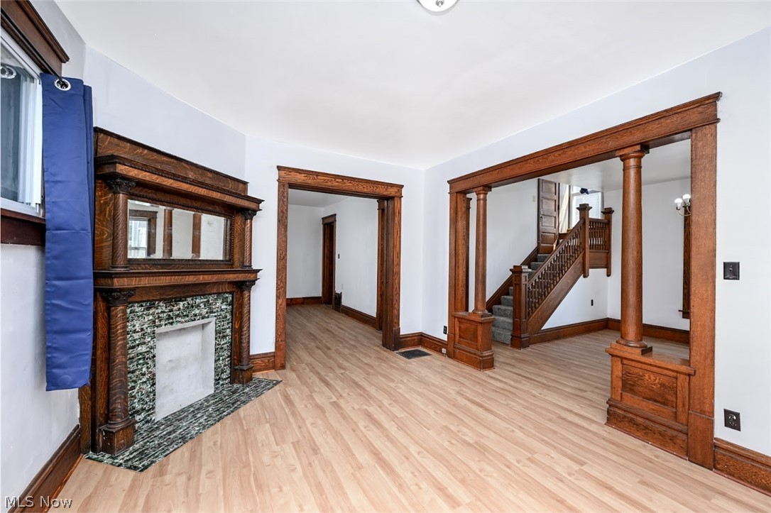 537 E Buchtel Avenue Akron OH 44304