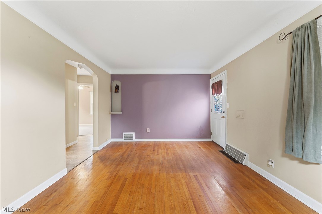 4180 W 57th Street Cleveland OH 44144