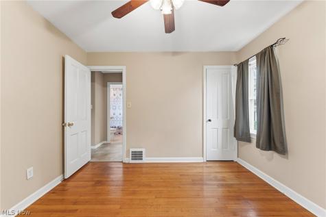4180 W 57th Street Cleveland OH 44144