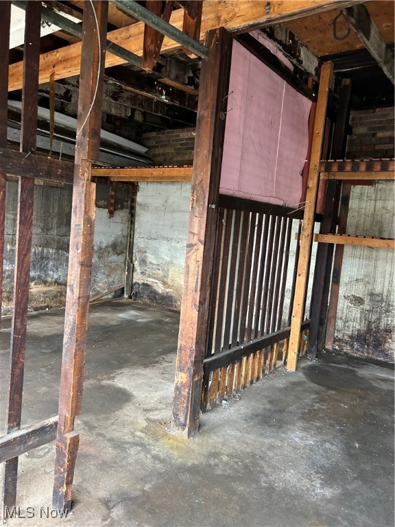 422 Grove Alley East Liverpool OH 43920
