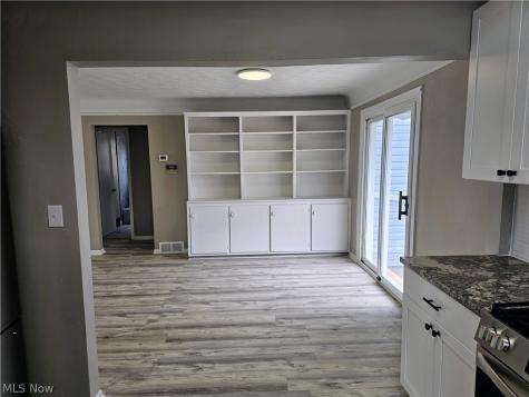 13508 Oakview Boulevard Garfield Heights OH 44125