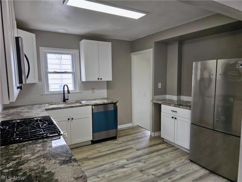 13508 Oakview Boulevard Garfield Heights OH 44125