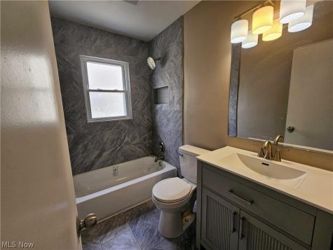 13508 Oakview Boulevard Garfield Heights OH 44125
